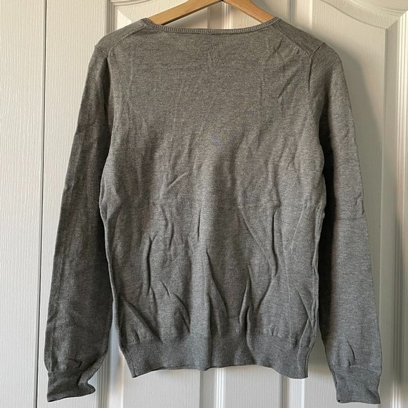 NWT Talbots Grey V-Necks Sweater Size S - Picture 2 of 7